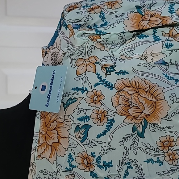 Boho Floral Print neck tie blouse - Picture 9 of 9